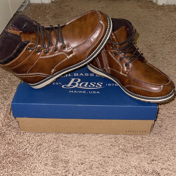 G.H. Bass & co. Cognac boot - Picture 3 of 5